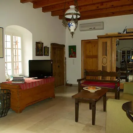 Villa Sior Nikoletos Vóroi